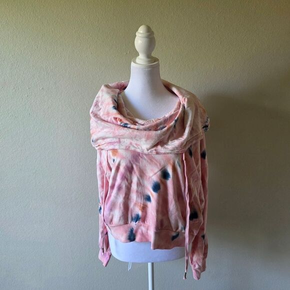 NWT Young Fabulous And Broke Piper Pink And Blue Hoodie Sweatshirt Medium - Picture 1 of 6